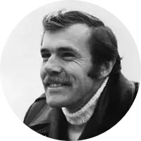 588 Richard Bach