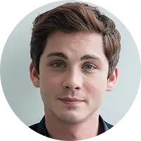 915 Logan Lerman